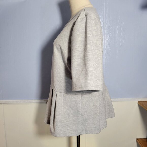 Simply Vera VeraWang XXL Light Heathered Gray Short Sleeve Ruffle Blouse - Picture 8 of 11